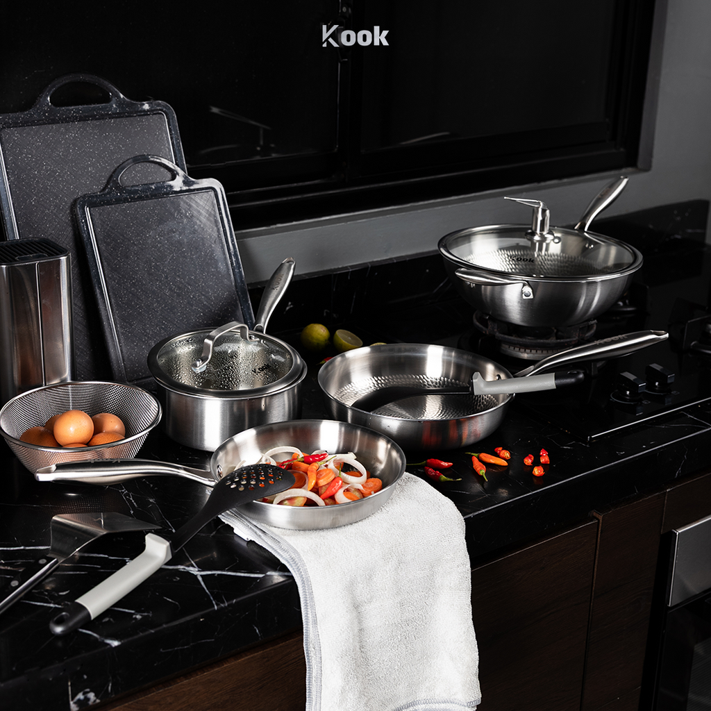 KOOK TEXTURA Fry Pan 24cm Tri-ply Fully Clad Textured Stainless Steel 18/10 Zero Coating SUS 316 Interior 403 Exterior Non-toxic PFOA PTFE Free Grafir Nama Engrave Gift Housewarming Wedding Birthday Hampers