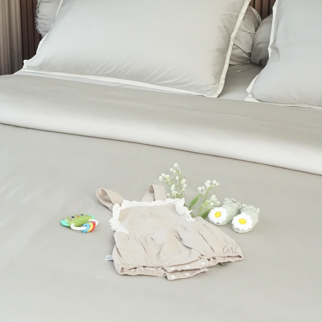 SORA Calla Bedding Set - Premium Bamboo Lyocell 300TC Fitted Bed Sheet Pillow Case Bolster