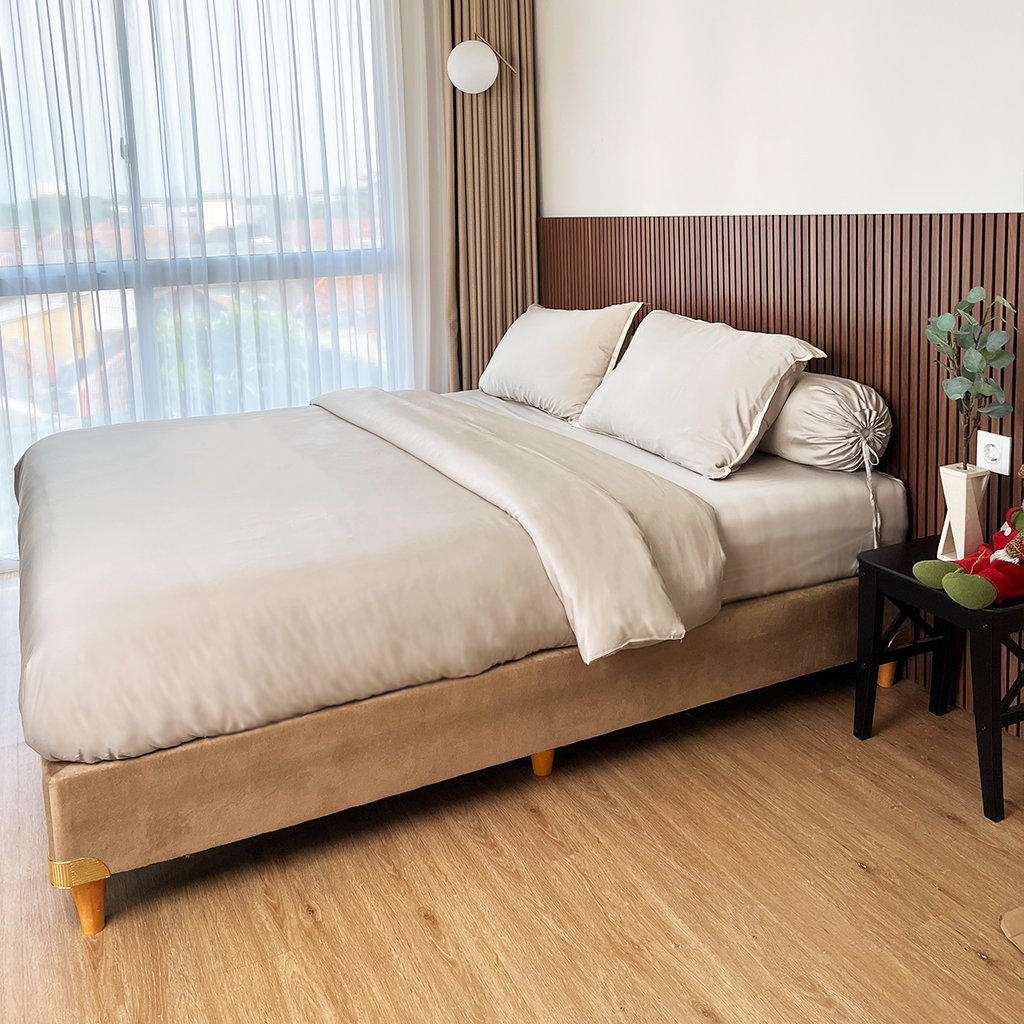 SORA Calla Bedding Set - Premium Bamboo Lyocell 300TC Fitted Bed Sheet Pillow Case Bolster