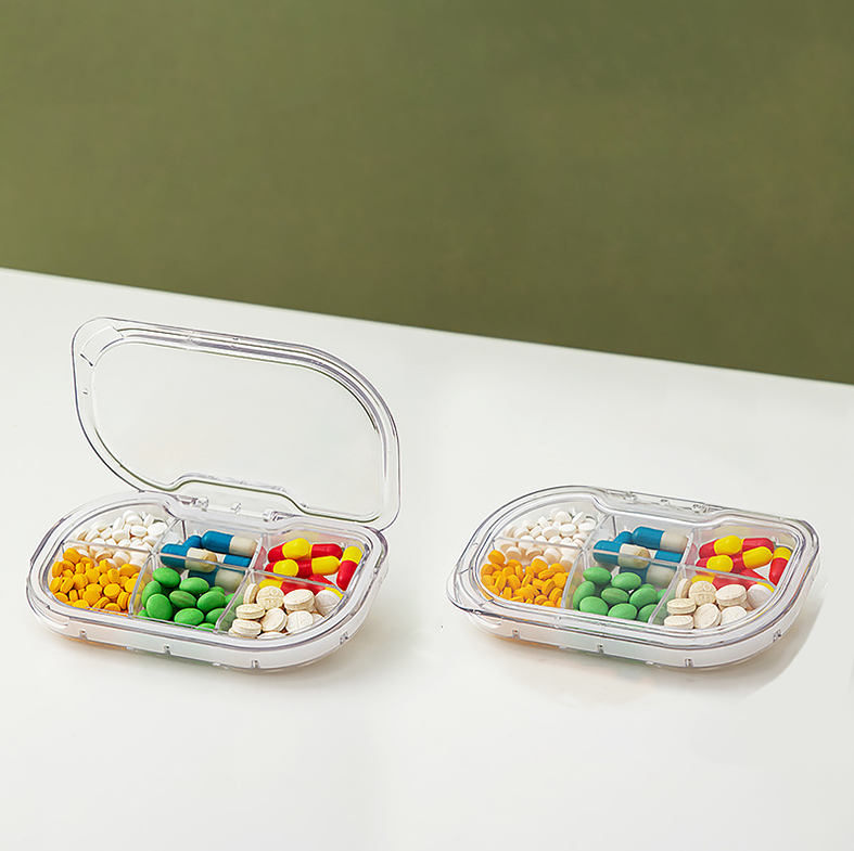 IYASU - Kotak Tempat Pill Obat 6 Sekat Portable Medicine Storage Box Travel