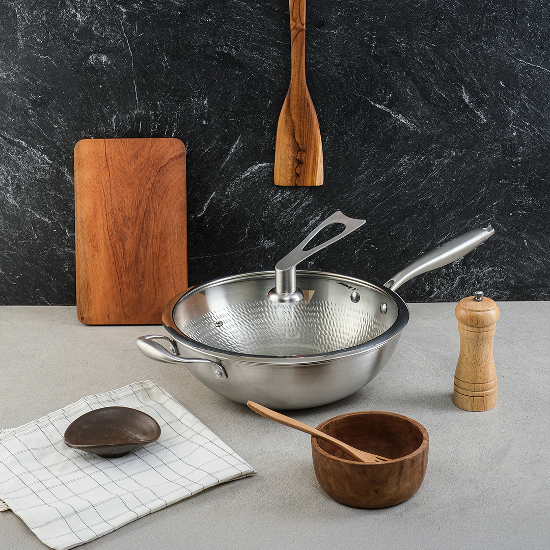 KOOK TEXTURA Wok Pan 28cm Tri-ply Fully Clad Textured Stainless Steel 18/10 Zero Coating SUS 304 Interior 403 Exterior Non-toxic PFOA PTFE Free Grafir Nama Engrave Gift Housewarming Wedding Birthday Hampers